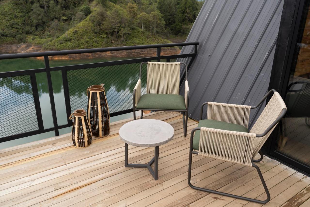 Gretel Chalets Suizo Guatape Exterior photo