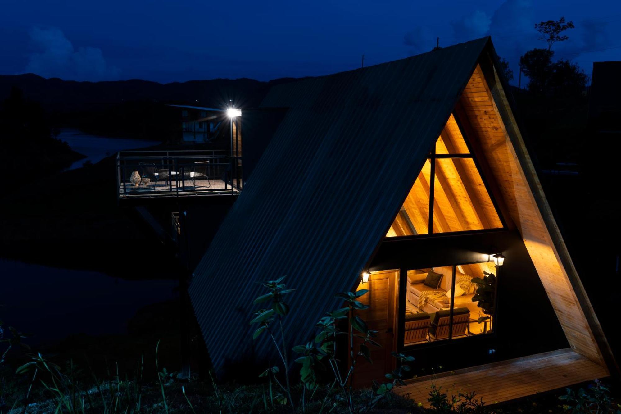 Gretel Chalets Suizo Guatape Exterior photo
